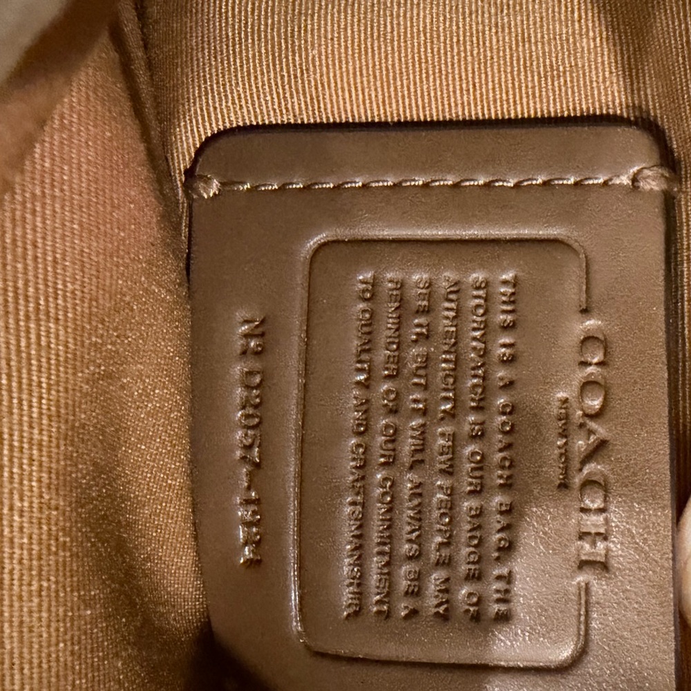 Coach Cream and Olive Crossbody leather jade  Bag 1924 - Picture 13 of 14